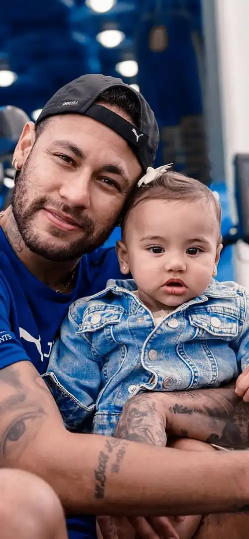 还有一对老 还有一对老