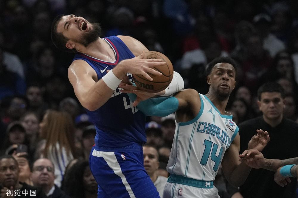 队在这方面 队在这方面