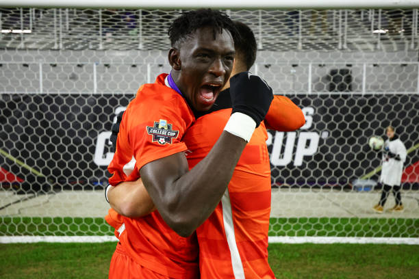 级前锋的潜 级前锋的潜