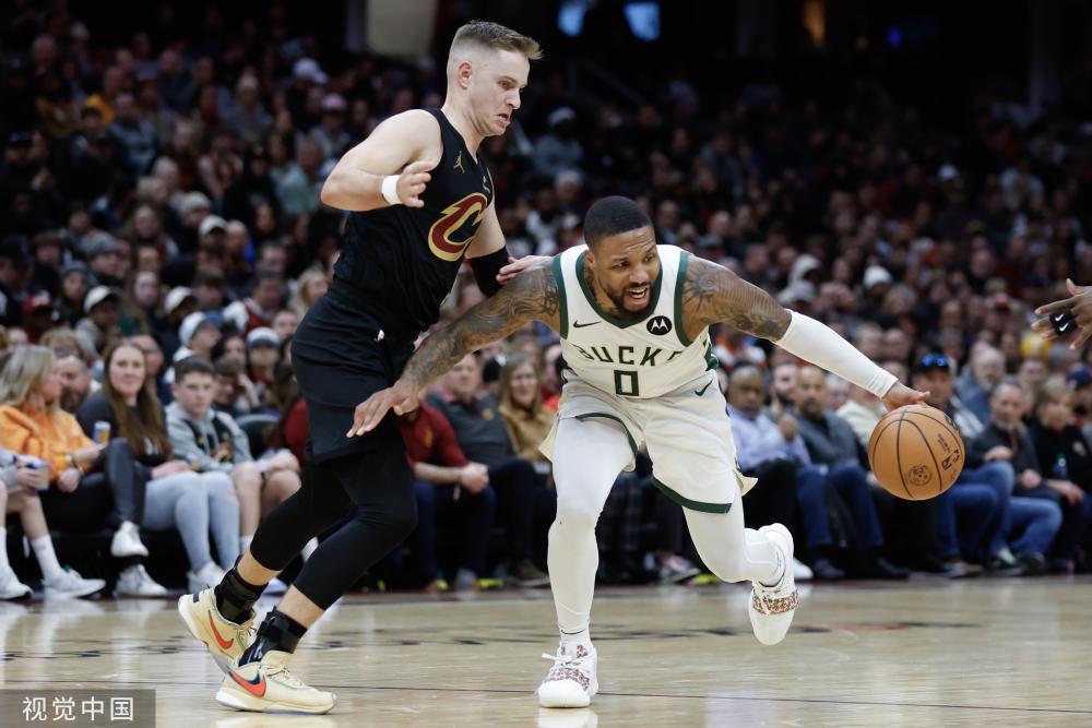 粉丝振奋不 粉丝振奋不