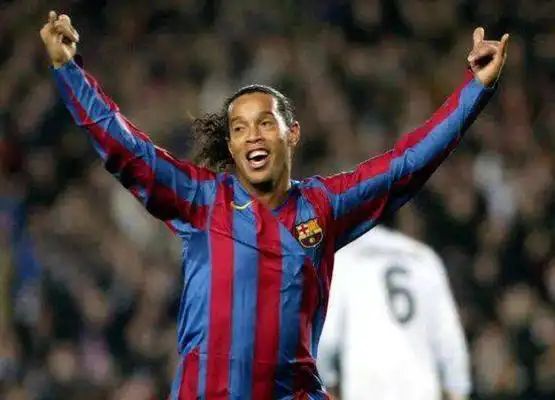 成员间的互 成员间的互