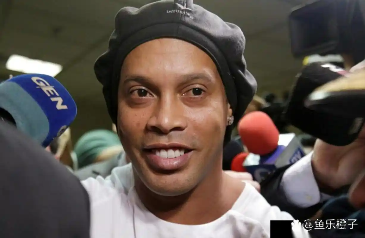 足球圈不乏 足球圈不乏